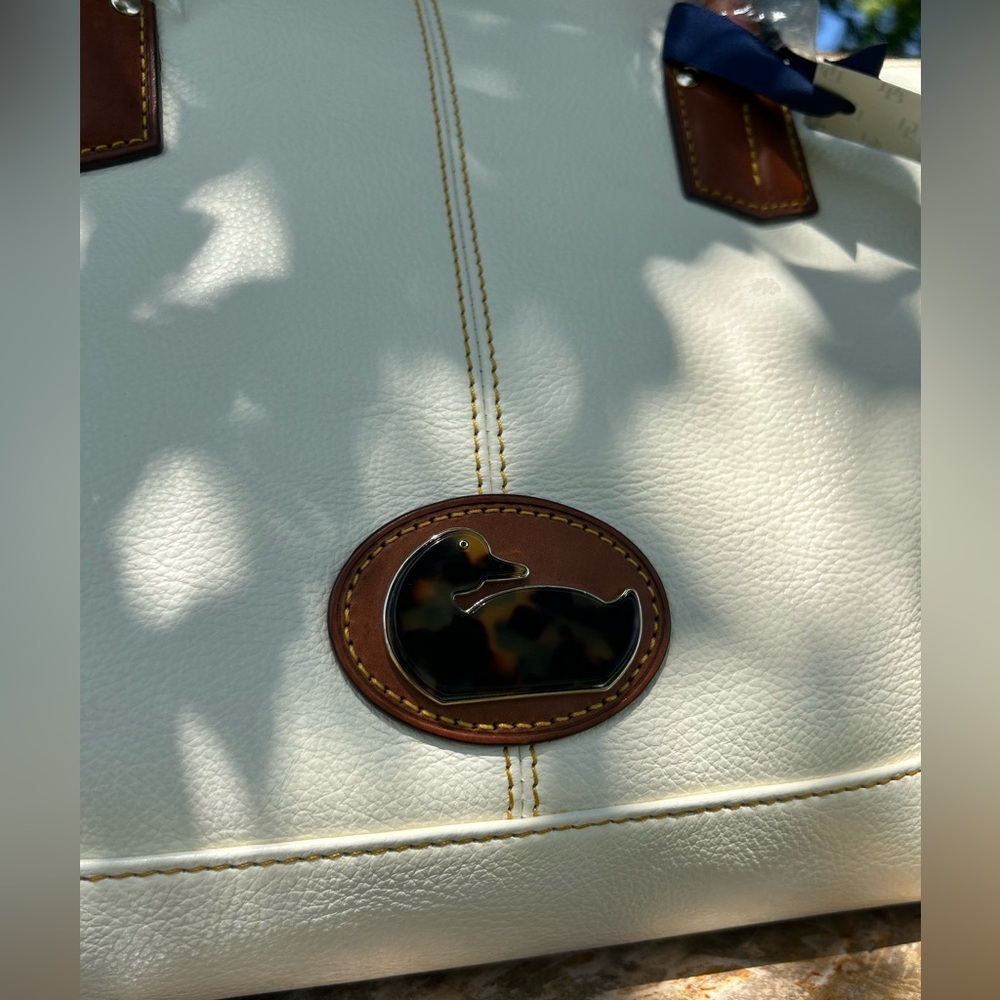 Vintage Dooney & Bourke Fairfield White Camposa Domed Tortoiseshell Satchel NWT - Picture 4 of 16